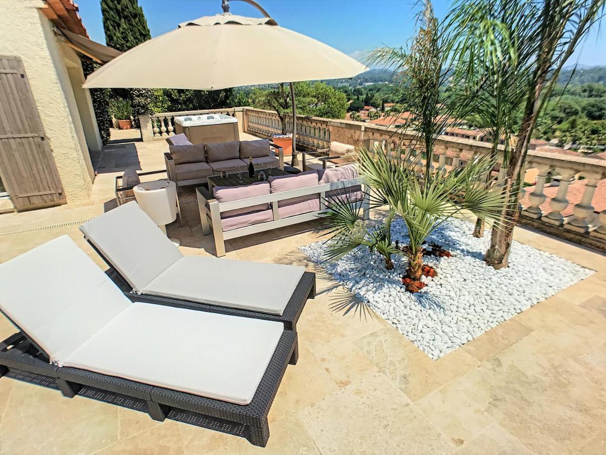 3 Bedrooms Villa Near Cannes - Pool & Jacuzzi - Sea View Mandelieu La Napoule Bagian luar foto