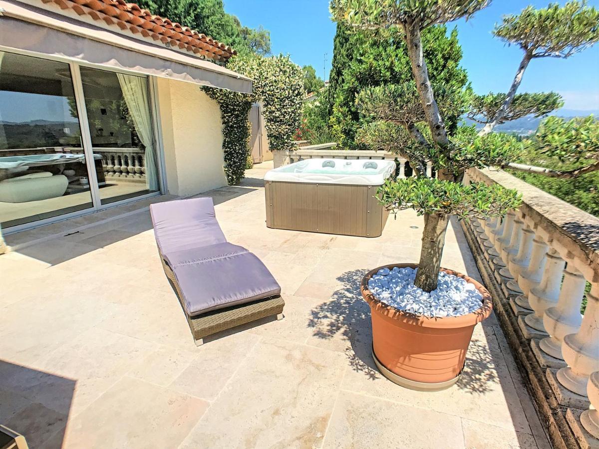 3 Bedrooms Villa Near Cannes - Pool & Jacuzzi - Sea View Mandelieu La Napoule Bagian luar foto