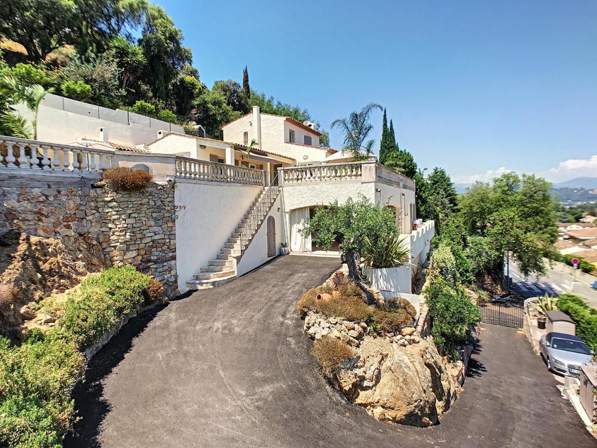 3 Bedrooms Villa Near Cannes - Pool & Jacuzzi - Sea View Mandelieu La Napoule Bagian luar foto