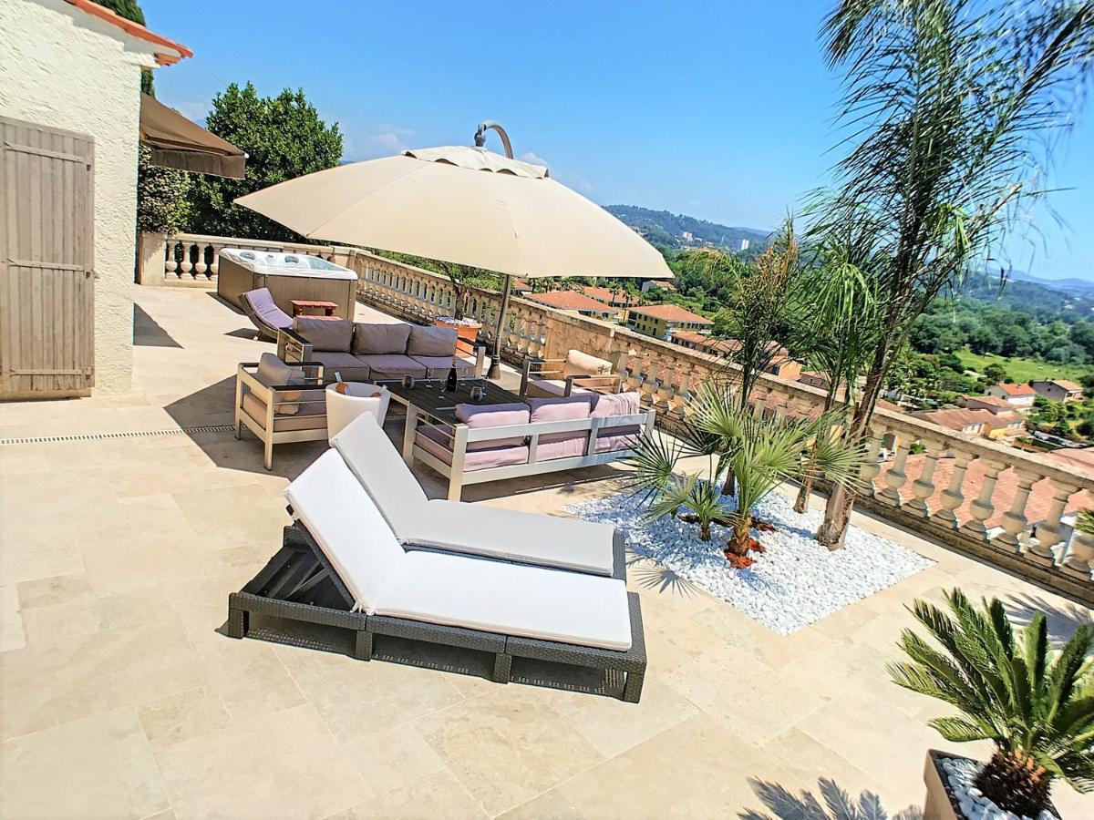 3 Bedrooms Villa Near Cannes - Pool & Jacuzzi - Sea View Mandelieu La Napoule Bagian luar foto